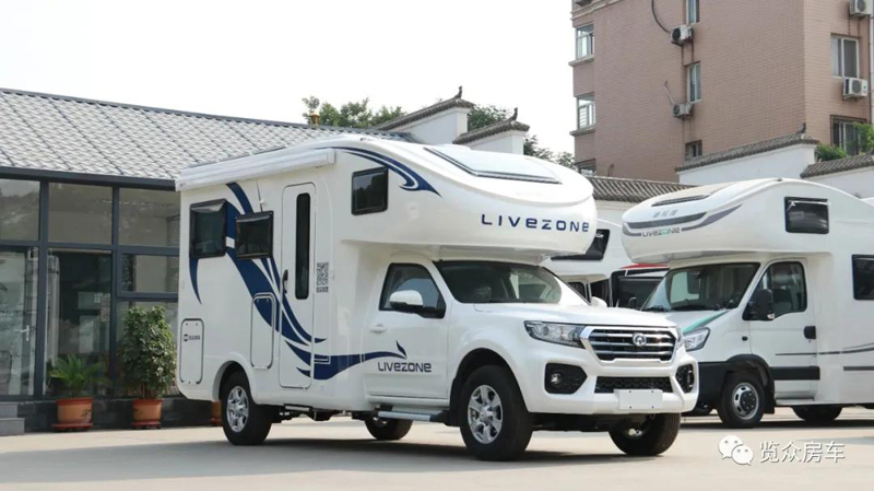 這款房車動力不錯，可以選擇