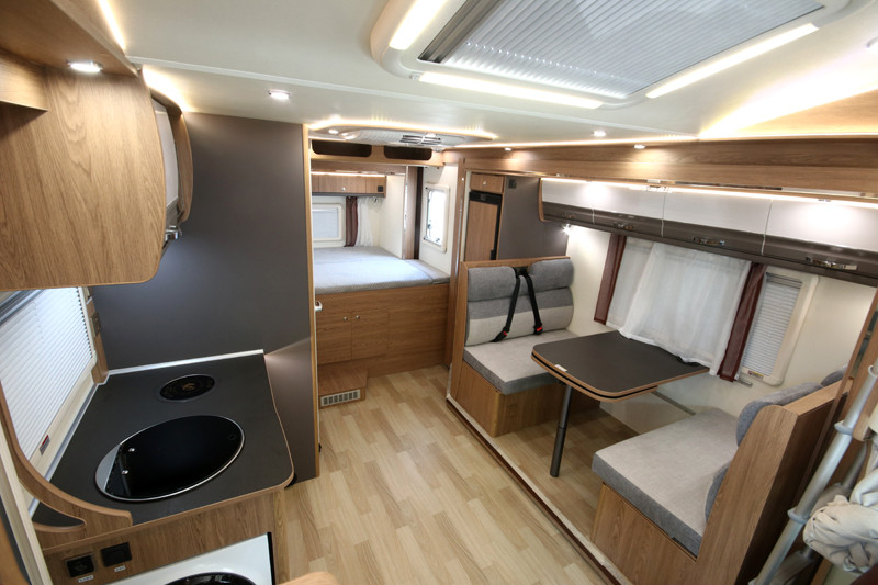 依維柯房車和皮卡房車到底怎么選？