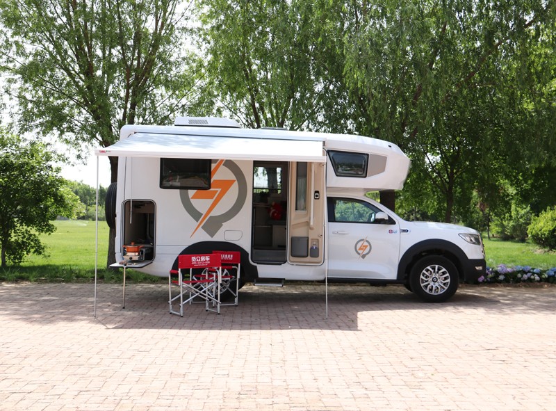 不只有空間，這臺(tái)房車還有哪里？