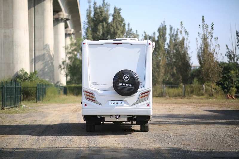 開(kāi)有顏有料的房車什么感覺(jué)？